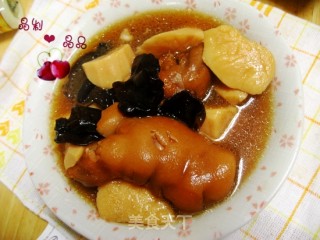 【粤菜】淮山猪手煲