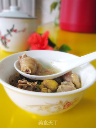 【粤菜】药膳养生汤—田七炖鸡的做法
