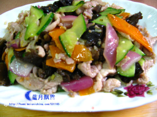三色小炒肉的做法