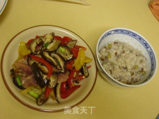 彩椒炒鲜菇的做法