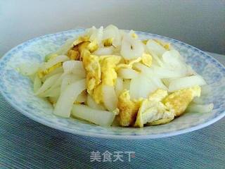 洋葱炒鸡蛋的做法