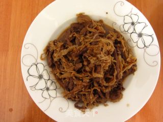 梅菜炒牛肉的做法
