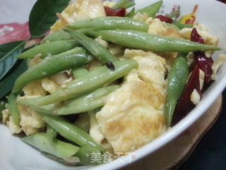 四季豆炒鸡蛋的做法
