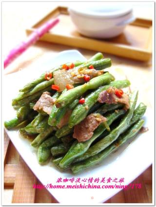 好吃易做家常菜—肉片烧芸豆