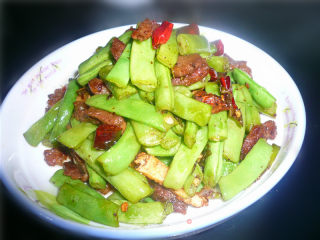 肉炒豆角的做法