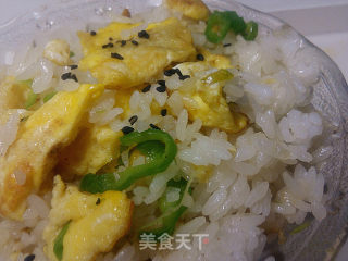 青椒蛋炒饭的做法