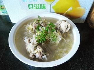 棒骨汆酸菜的做法
