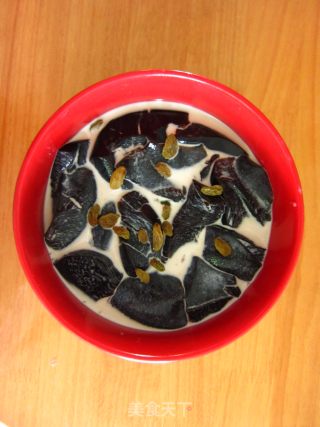 奶香仙草露的做法