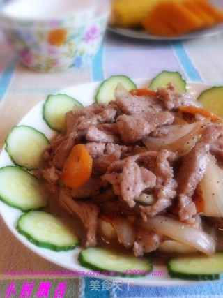 洋葱炒牛肉片的做法