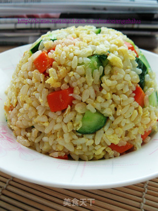【经营家庭也需要做功课】时蔬蛋炒饭的做法