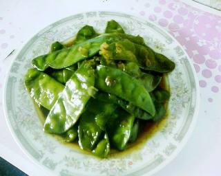 素烧猪耳豆角的做法