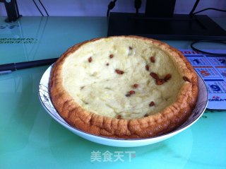 失败的电饭锅蜂蜜枸杞蛋糕 变成派了~的做法