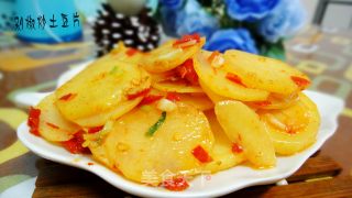 剁椒炒土豆片-------老公的最爱的做法