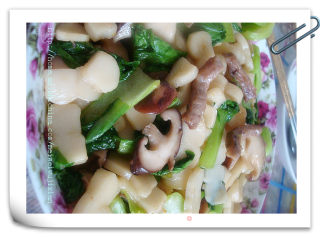 软糯可口——青菜炒年糕的做法