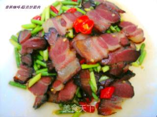【蒜苗炒腊肉】的做法