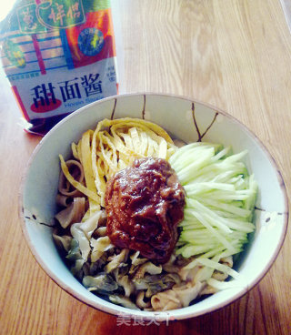 【炸酱面，花样做】芝麻花生酱面的做法