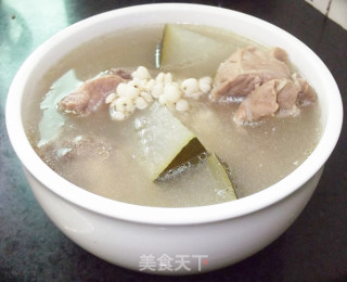 冬瓜薏米猪骨汤的做法