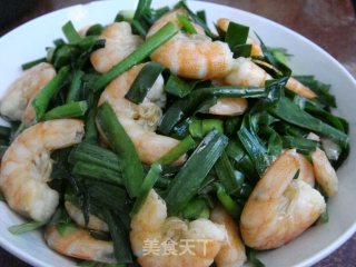 韭菜炒虾的做法