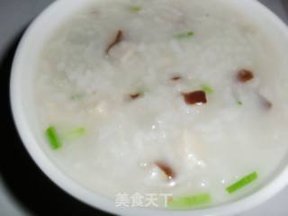香菇鸡肉粥的做法