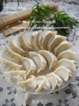 青菜香菇肉饺的做法