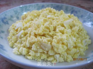 蒜泥拌鸡蛋的做法