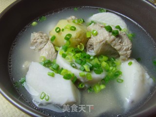芋頭子排湯的做法