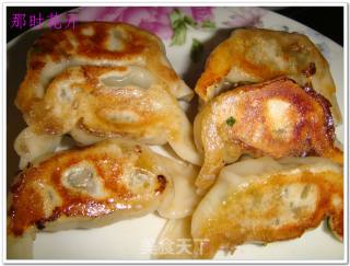 锅贴饺的做法