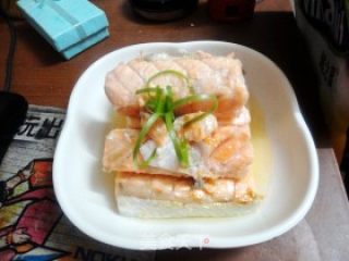 原汁原味——香煎三文鱼腩的做法