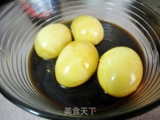 卤蛋的做法