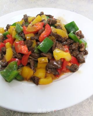 彩椒牛肉丁的做法