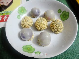 芝麻--紫薯糯米糍的做法