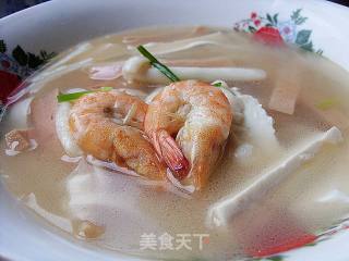 清淡鲜美------海鲜菇火腿虾汤的做法