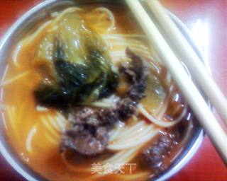 酸辣牛肉面的做法