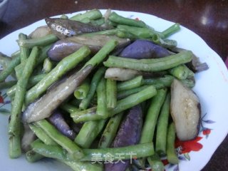 豆角炒茄子的做法