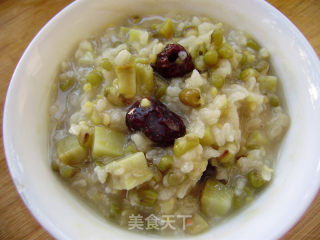 健康早餐----红枣绿豆地瓜粥