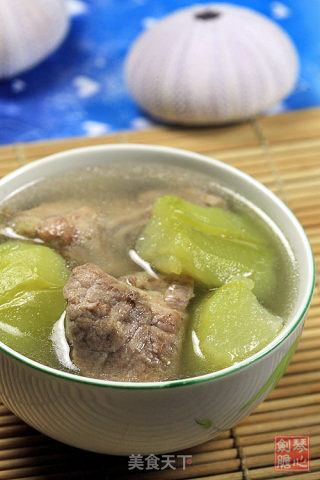 合掌瓜煲猪骨汤的做法