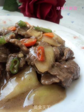 【黑椒牛肉片】的做法