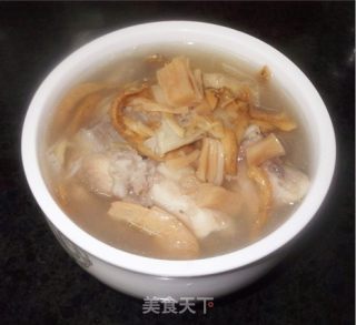 什锦海味猪骨汤的做法