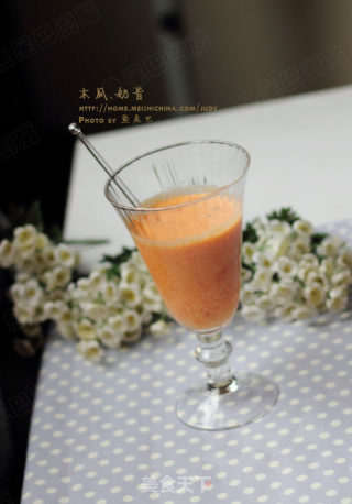 简单，但却很美味---木瓜奶昔的做法