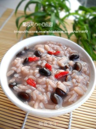 枸杞黑豆粥