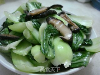香菇炒小白菜的做法