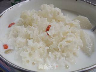 甜品-----银耳奶羹的做法