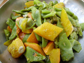 家常菜----豆角烧南瓜