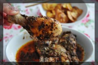 让人垂涎不止的 香烤鸡翅根 与 自制薯片的做法