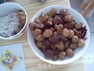 红烧肉鹌鹑蛋的做法