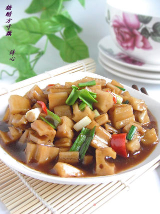 方寸之间，集满酸甜—糖醋方寸藕的做法
