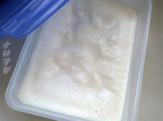 轻松炼制色如牛奶般乳白的猪油—巧炼猪油的做法