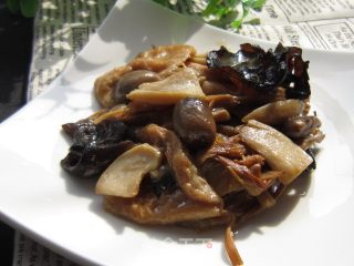 山珍炒面筋的做法