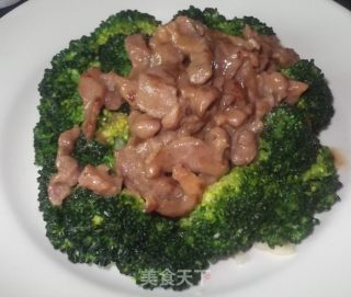 西兰花炒肉丝的做法