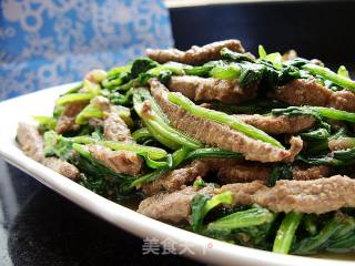 补血佳菜-------------------菠菜炒猪肝